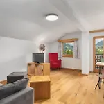 Panoramahaus Kuenzler Apartment *