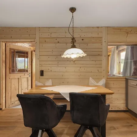 Panoramahaus Kuenzler Apartmán *